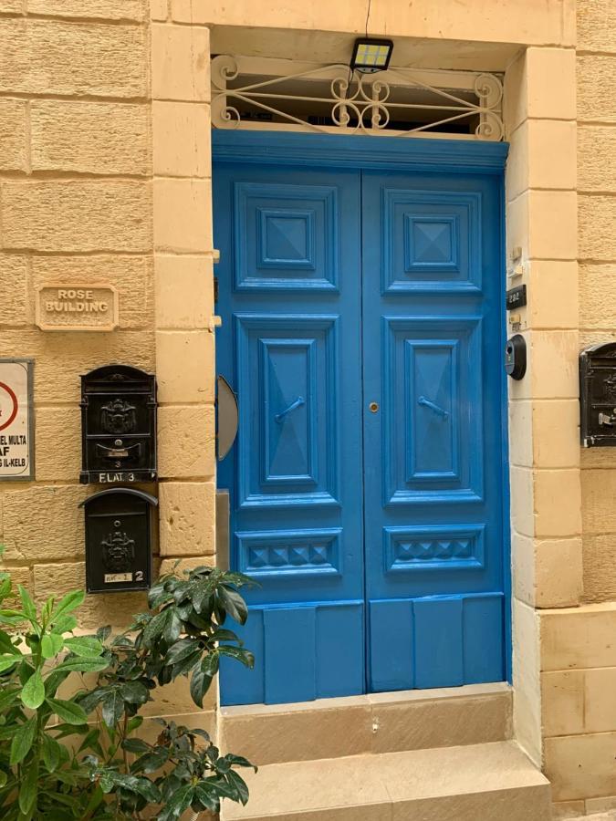 Rose Building Apartment Cospicua Экстерьер фото